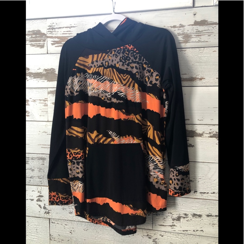 NWOT LuLaRoe Amber Large